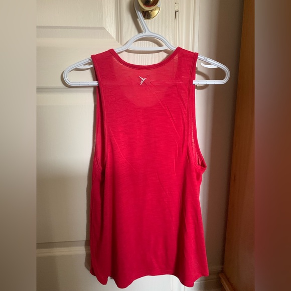 **2 for $20**🛍️ OLD NAVY Red Workout Tank Medium - Picture 4 of 6